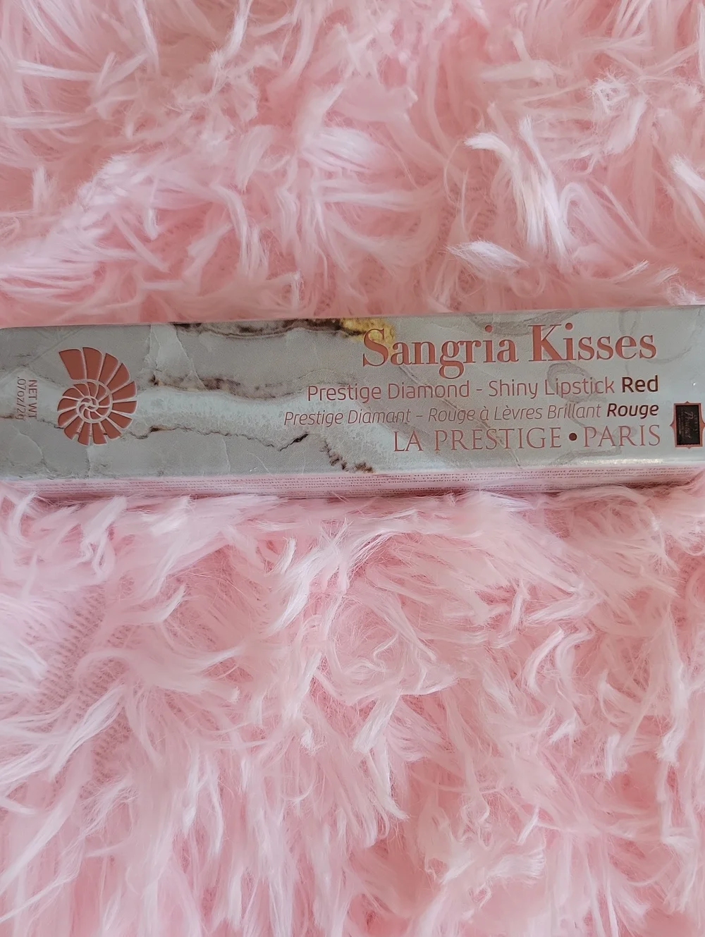 La Prestige Sangria Kisses Diamond Shiny Lipstick - Red